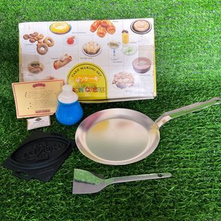 B3 Mon Chere Cake Making Set with Gift Box and Engrave Markings. Stainless Steel Pan,  Pastry Spatula, Cast Iron Mold Reversed Letter Honey Pancake Stamp, Oil Brush Applicator and Holder - P699.00