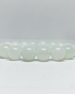 Natural High Quality Green Tone White Opal •