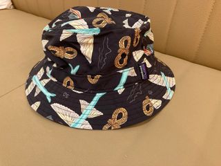 （分類：）位於 。 由 conttttt 提交（商品編號 1297333161，圖片 1）。簡介： 。
