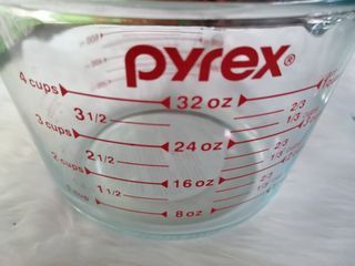 Pyrex Measuring Cups - 4cups/1ltr