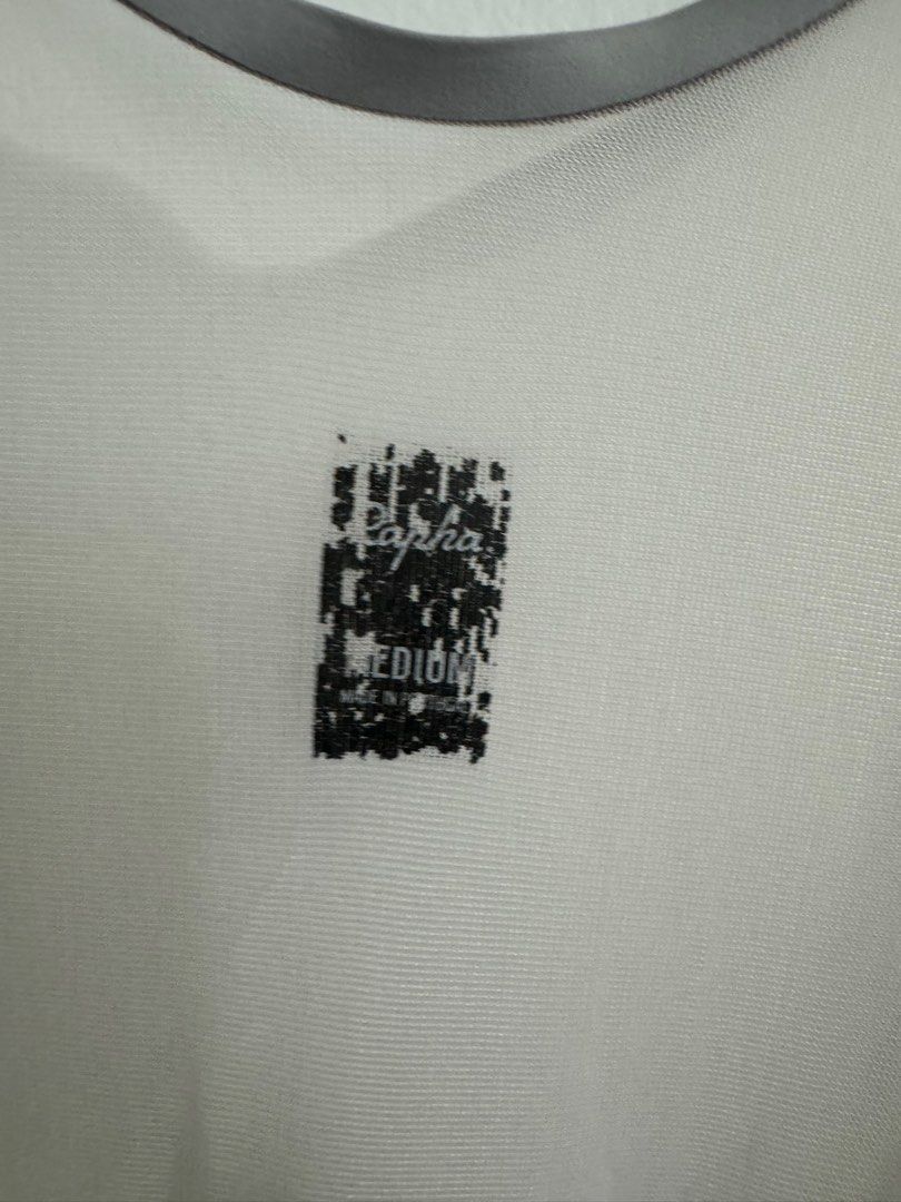 Rapha bib (Category: Activewear) located in Singapore. Submitted by bacon.zach (Listing ID 1297344363, Image 2). Description: .