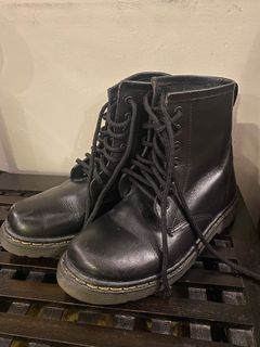 [Price Negotiable] Rob & Mara Genuine Leather Boots (Blake in Black Size 9)