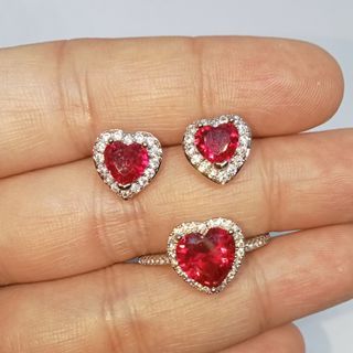 Ruby Heart Shape Ring & Earrings Set. 18K plated.
