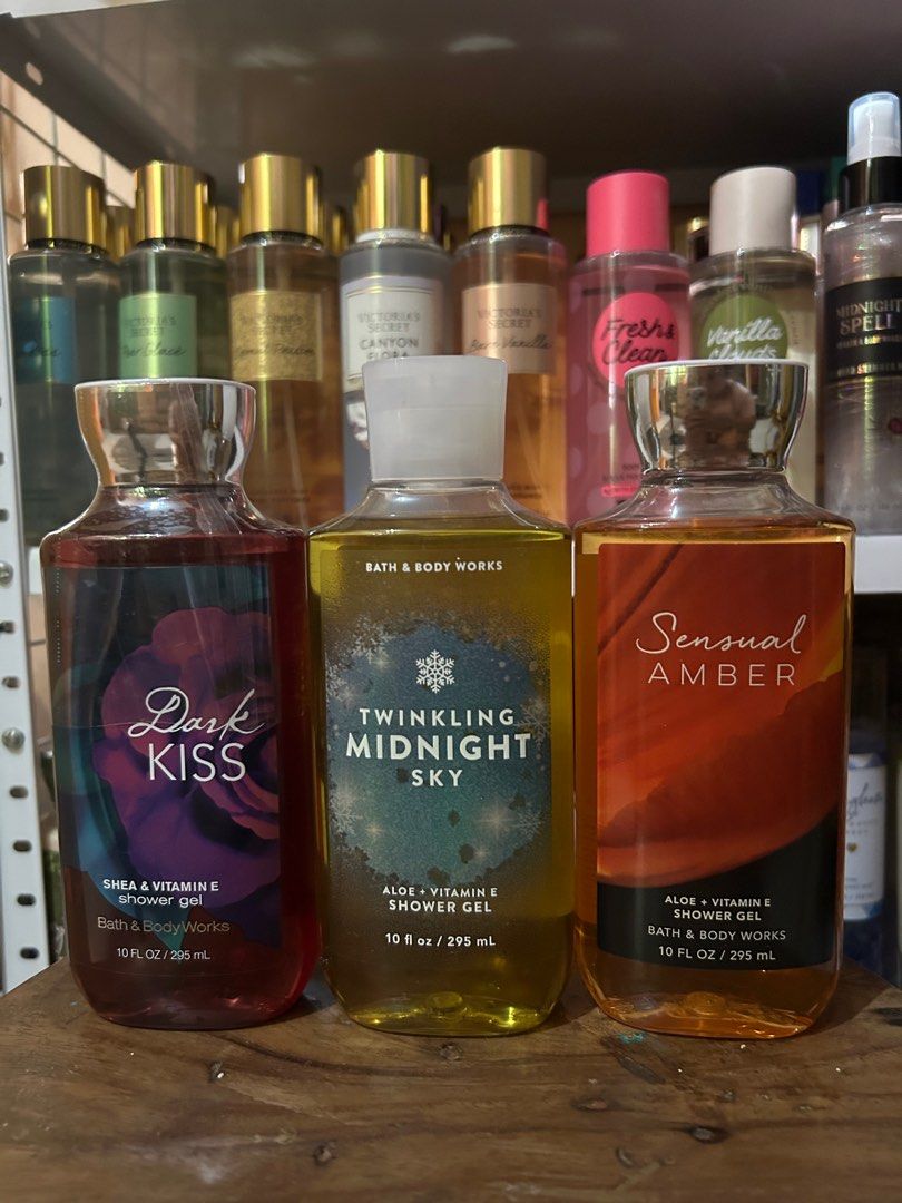 SALE!! 3pcs BBW Shower Gel Bundle (Category: Bath) located in Legazpi City. Submitted by backtobag20 (Listing ID 1297388528, Image 1). Description: BBW SHOWER GEL BUNDLE 1 Dark Kiss 1 Twinkling Midnight Sky 1 Sensual Amber.