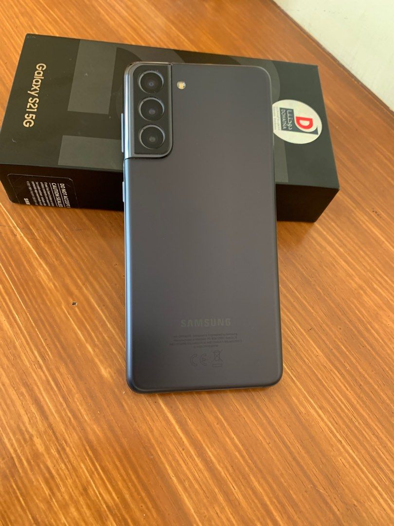 SAMSUNG GALAXY S21 5G (8/256) (Category: Samsung) located in Batangas. Submitted by jedeclutters (Listing ID 1297310638, Image 2). Description: NO ISSUES 8/256 GB 5G 8K VIDEO RECORDING 4000 MAH BATTERY ANY SIM NO SCREEN ISSUES SMOOTH .