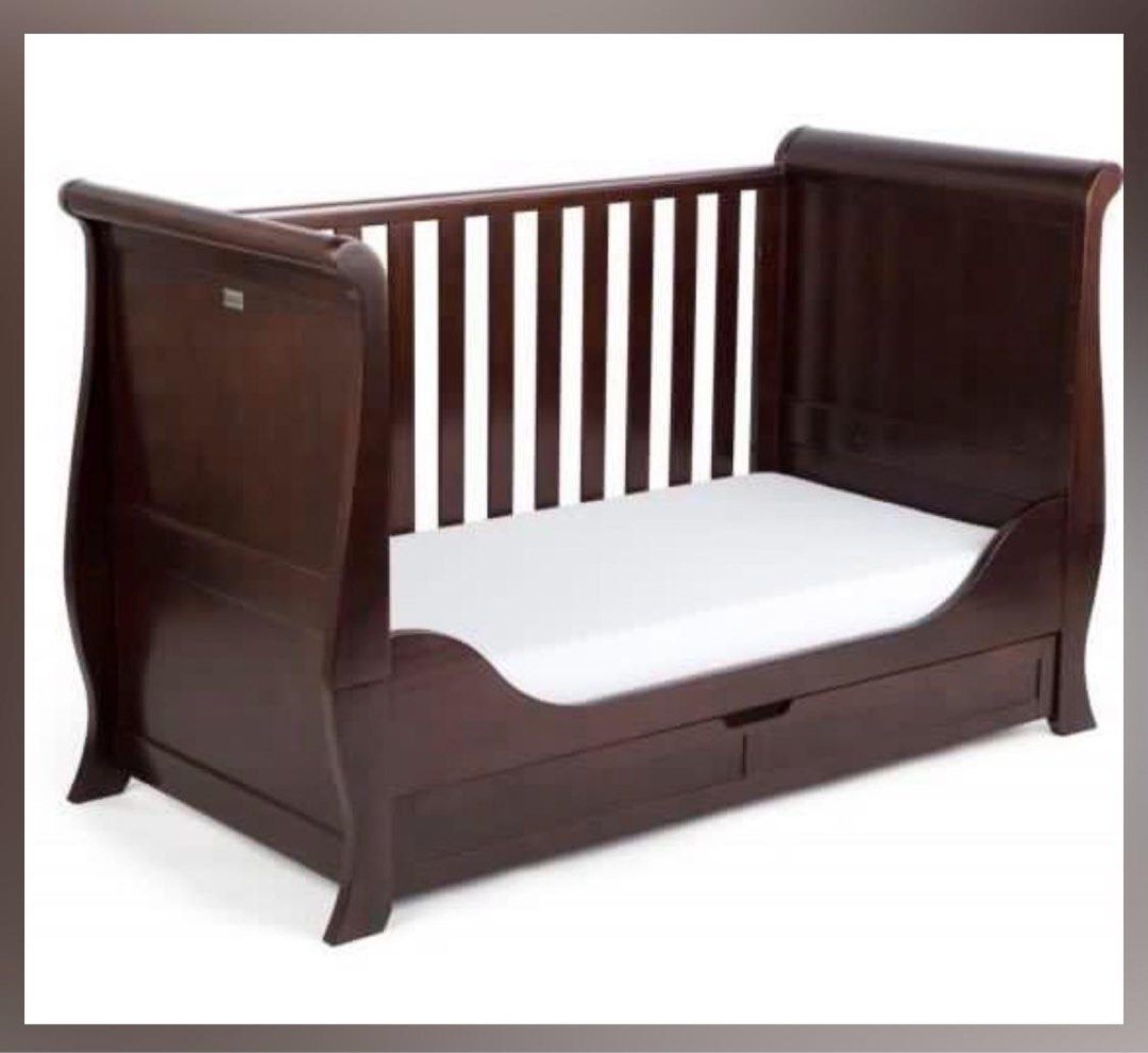 Silver cross dorchester cot bed new arrivals