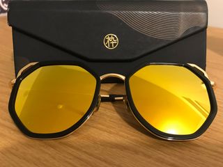 （分類：）位於 。 由 kobefifi 提交（商品編號 1297390801，圖片 1）。簡介： 。