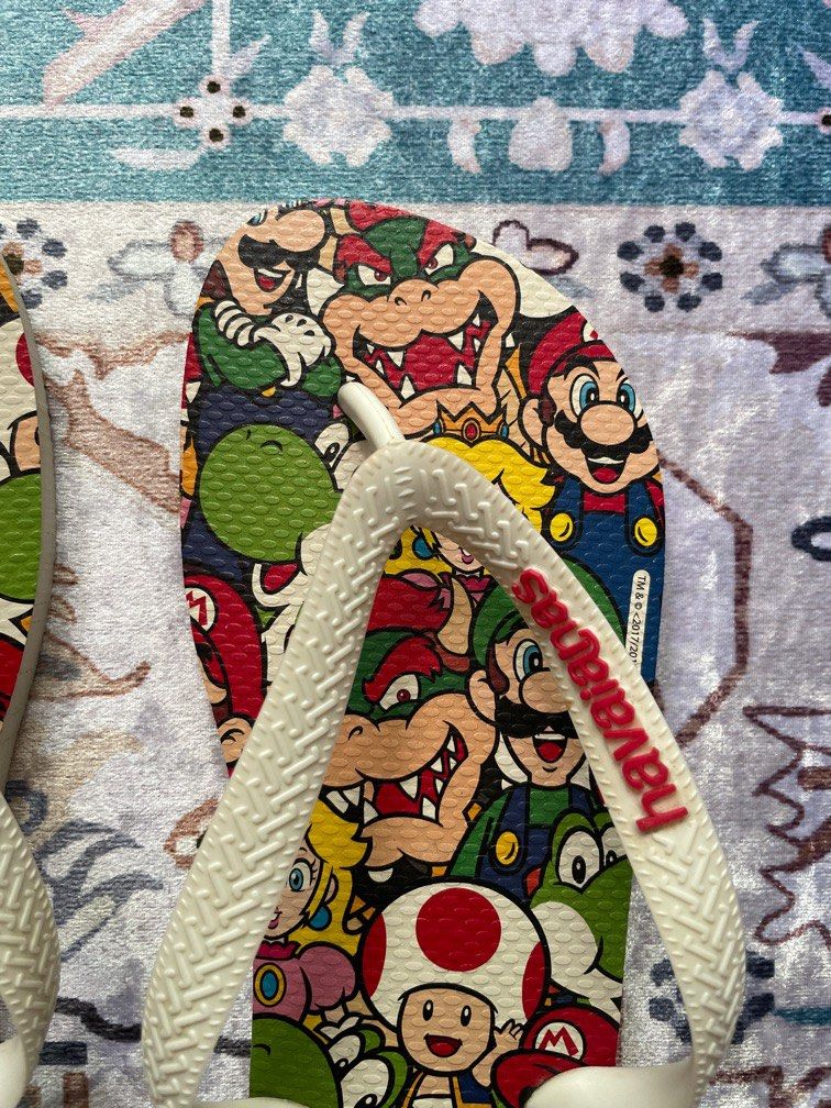 Super Mario Havaianas Slippers