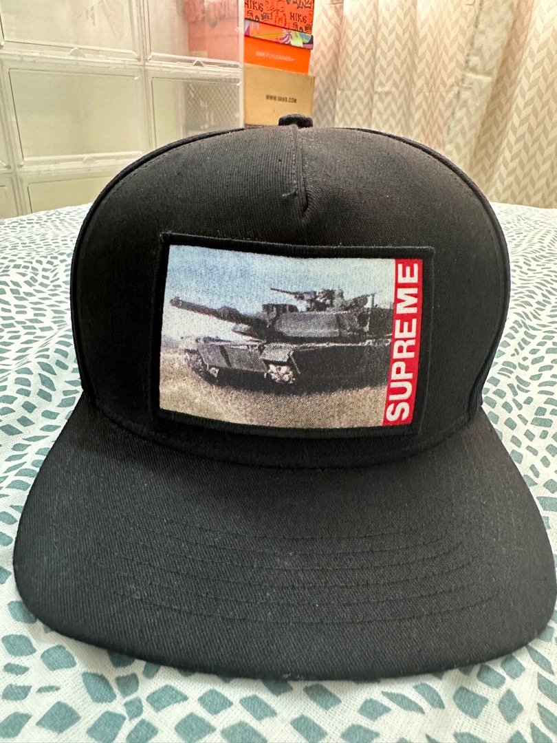 Supreme tank cap 5 panel, Men's Fashion, Watches