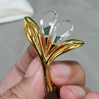 Japan Vintage Swarovski Crystal Brooch Pin (Swan Logo)