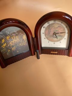 Table Clock with Frame