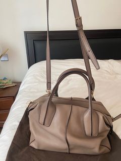 （分類：）位於 。 由 loloccc 提交（商品編號 1297353683，圖片 1）。簡介： 。