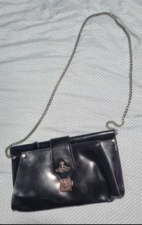 Vintage Vivienne Westwood Y2K Patent Leather Baguette / Envelope / kilikili Bag