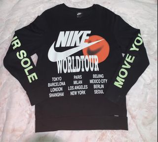 (Category: ) located in . Submitted by shopwlily (Listing ID 1297382370, Image 1). Description: .