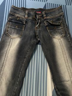 (Category: ) located in . Submitted by thriftheeeey (Listing ID 1297313662, Image 1). Description: .