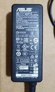 19 volts power adaptor for asus vc239 monitor