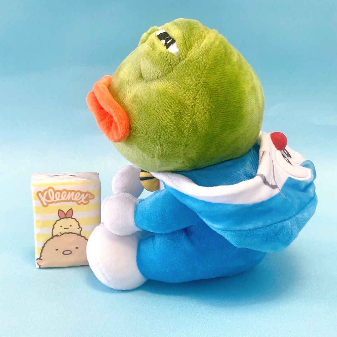 罕有Pepe the Frog 悲傷青蛙扮裝系列公仔（多啦A夢）, 興趣及遊戲, 玩具& 遊戲類- Carousell