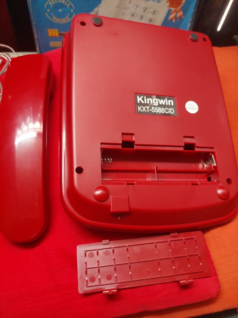 BARGAIN SET 4pcs. Landline/Telephone Handsets Old Models classic (Category: Other Home Appliances) located in Las Pinas. Submitted by lenlen.lenlen (Listing ID 1297422136, Image 3). Description: TOTAL OF: 4 PCS. Telephone Handsets - mix of wired & wireless - wireless handsets DO NOT INCLUDE batteries - all with box (luma lang po ung box) - old models but good quality models RFS: Store Closed, disposing stocks left ** Meetup-Selected areas in Las 