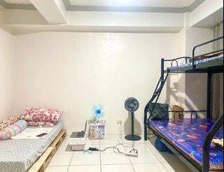BED SPACE/ SHARING FOR FEMALE WORKING PROFESSIONALS OR OJT