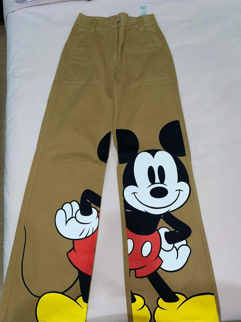 Bershka micky pants Women s Fashion Bottoms Jeans on Carousell