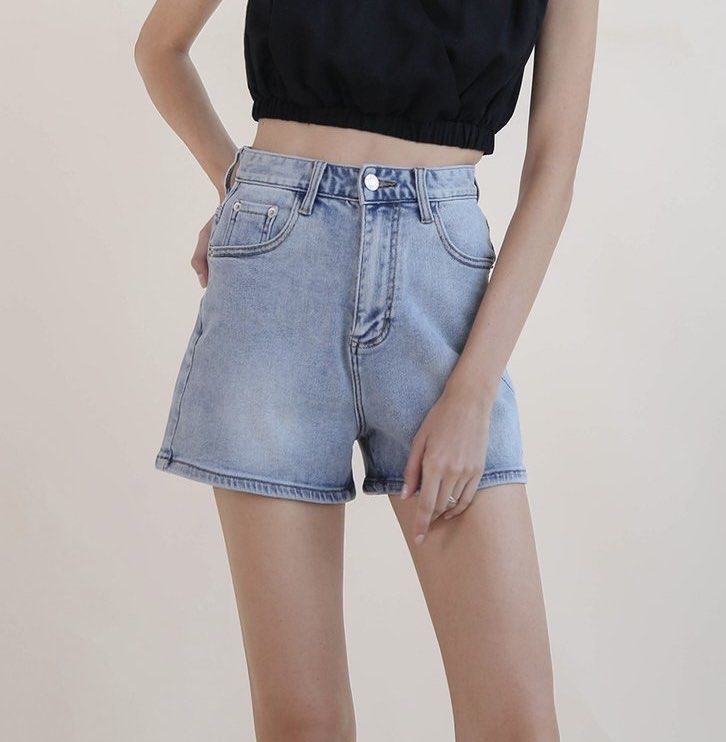 BN Noah Denim Shorts Midwash, Women's Fashion, Bottoms, Shorts on