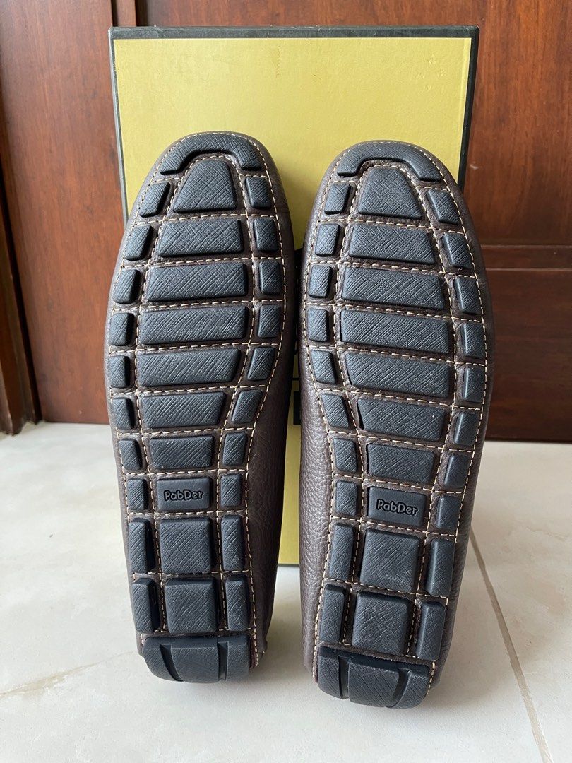 BRAND NEW PABDER BROWN SHOES (Category: Casual Shoes) located in Quezon City. Submitted by everthingmustgoph (Listing ID 1297404178, Image 2). Description: Pab Der brown leather shoes Original price - 5,780 Selling price - 4,500 Brand new size 7 RFS: Wrong size.