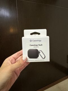 Caseology Vault Airpods Pro Black Case