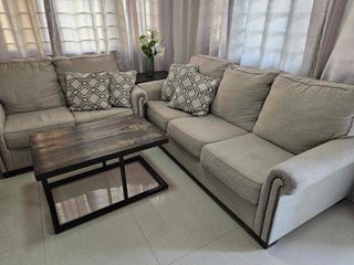 Complete set sofa (Our home) uratex