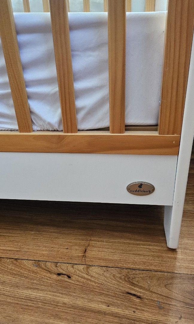 Cuddlebug Vernon 3-in-1 Crib NO Mattress (Category: Cots & Cribs) located in Marikina City. Submitted by ddeclutter93 (Listing ID 1297396665, Image 2). Description: condition: 9.5/10 shipping from Marikina City.