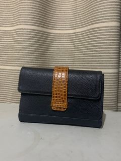Customized Leather Pouch