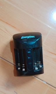Energizer AA AAA battery charger for sale