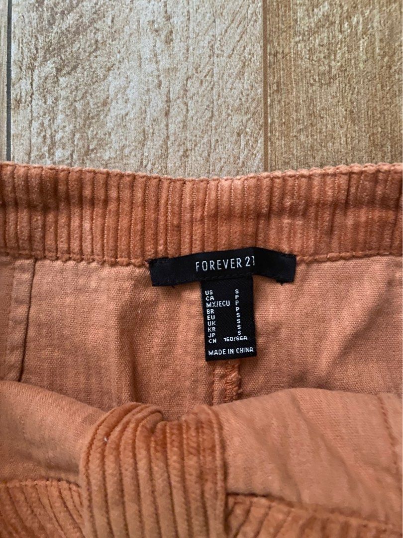 F21 Corduroy Skirt (Category: Skirts) located in Naga. Submitted by empr_ (Listing ID 1297396522, Image 2). Description: F21 Corduroy Skirt. lightly used. fits xs-small..