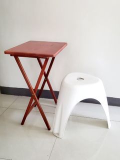 Folding Wooden Table with Monobloc Chair