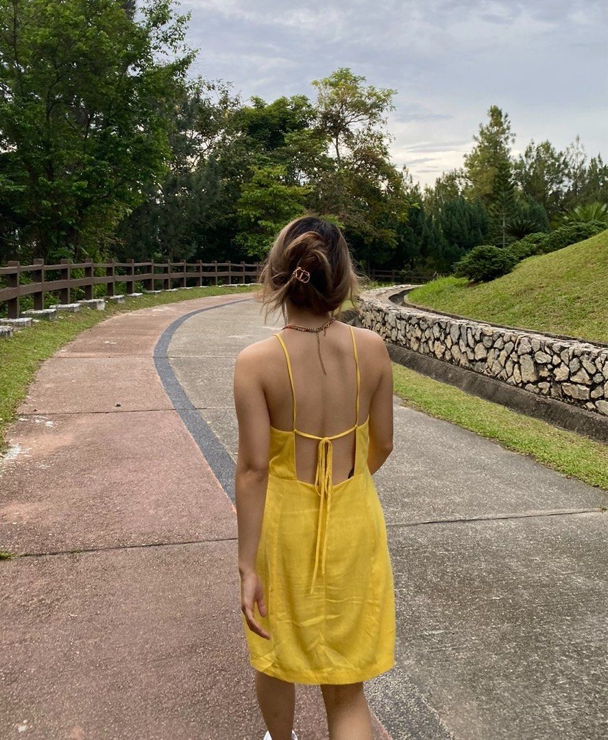 Forever 21 yellow backless dress, Women's Fashion, Dresses & Sets, Dresses on Carousell Forever 21 yellow backless dress, Women's Fashion, Dresses & Sets, Dresses on Carousell