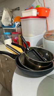 (Category: ) located in . Submitted by Saunalala (Listing ID 1297409100, Image 1). Description: .