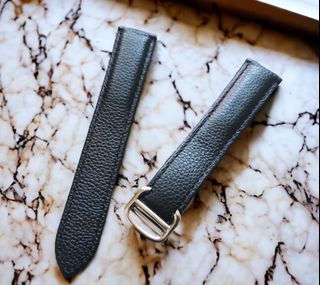 (Category: ) located in . Submitted by watchshop2000 (Listing ID 1297471526, Image 1). Description: .