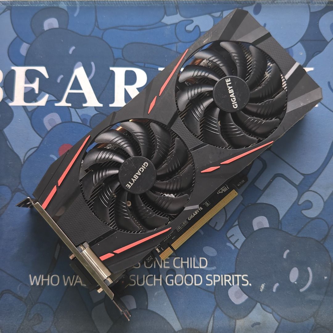 Rx 590 gigabyte top