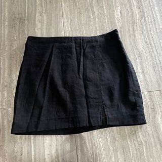 H&M BNWT Black Linen Mini Skirt with Slit