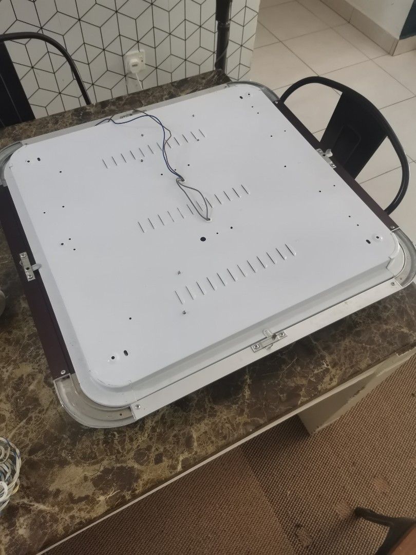 Led Ceiling light (Category: Lighting) located in Kuala Lumpur. Submitted by roguediegot (Listing ID 1297429986, Image 2). Description: 3 tone selectable bright Working condition Part of the led worn out. Can be replaced.