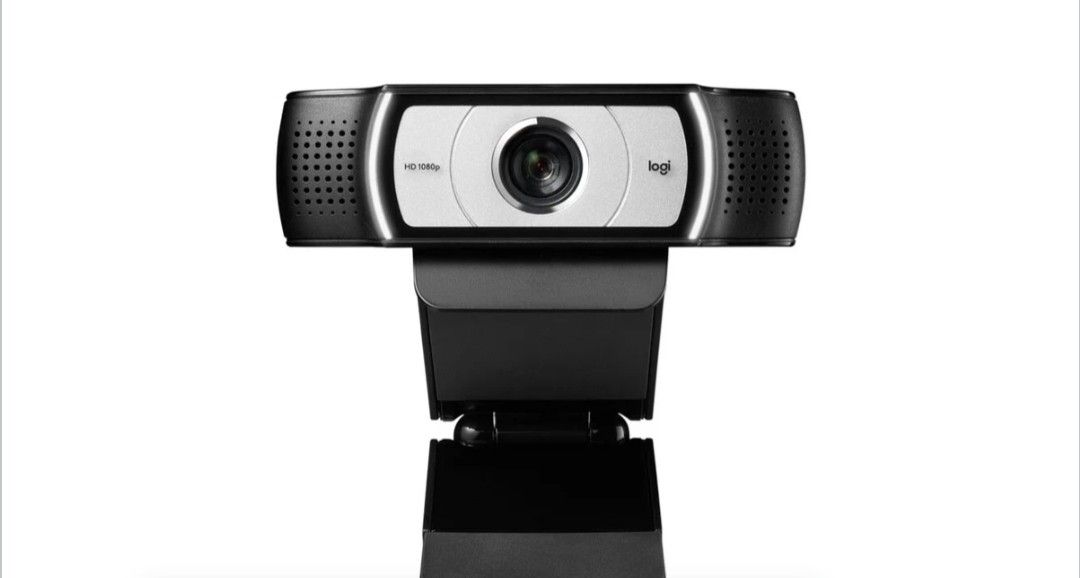 Logitech c930e webcam （分類：網絡攝影機）位於 Hong Kong。 由 cox378 提交（商品編號 1237462099，圖片 1）。簡介： 有美顏功能，攝影距離適中，唔會影得太大頭，連鏡頭蓋，支援 H.264, 1080p。 星期一至五，6:00之前中環，6：00之後佐敦，柯士甸站。。