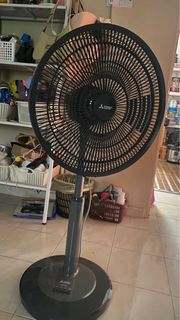 (Category: ) located in . Submitted by wanii_15 (Listing ID 1297466337, Image 1). Description: .
