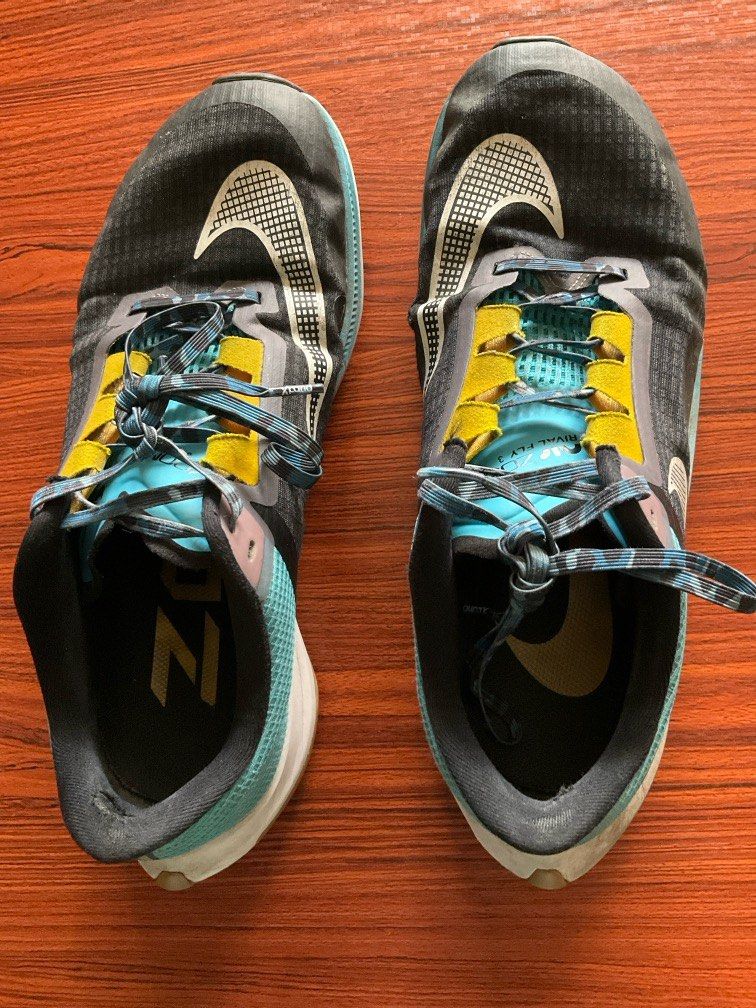 Nike 10.5 us 2025