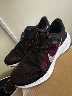 Nike Quest