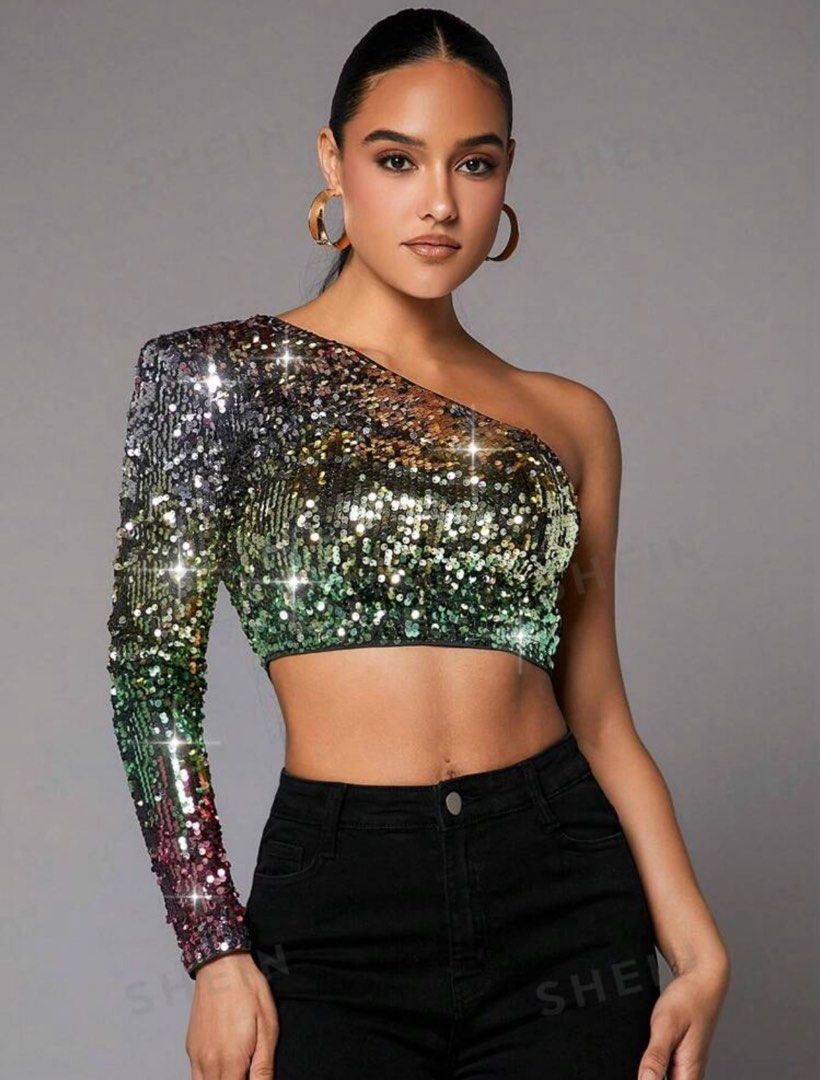 One Shoulder Sequin Crop Top (Category: Sleeveless) located in Quezon City. Submitted by chamibee (Listing ID 1297469729, Image 1). Description: USED FOR 4 HOURS SMALL TO SEMI-LARGE FRAMES.