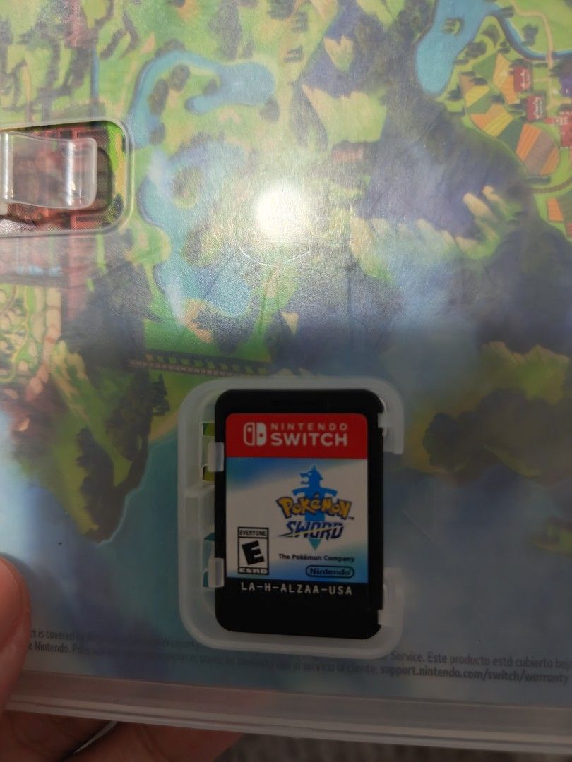 Pokemon Sword / Sonic Superstars - switch, Video Gaming, Video Game ...