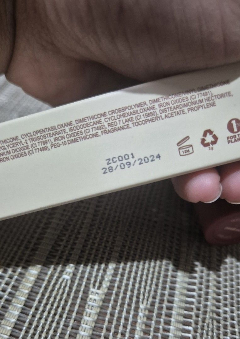 Sunnies Face Lip Dip - So Good (Category: Makeup) located in Valenzuela. Submitted by randomlyn (Listing ID 1297410487, Image 3). Description: unopened brand new extra authentic sunnies face.