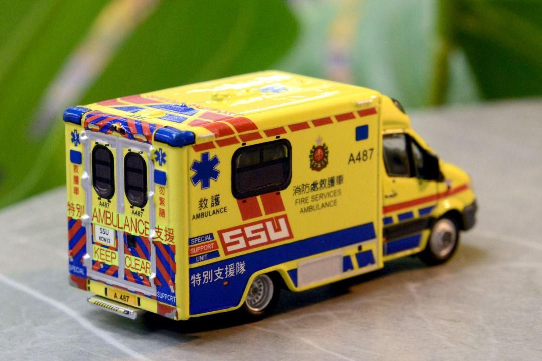 Tiny 城市158 合金車仔- 平治Sprinter FL 消防處救護車SSU (A487 