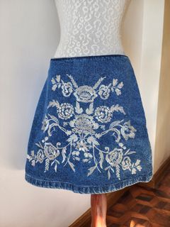 Topshop skirt embroidery denim