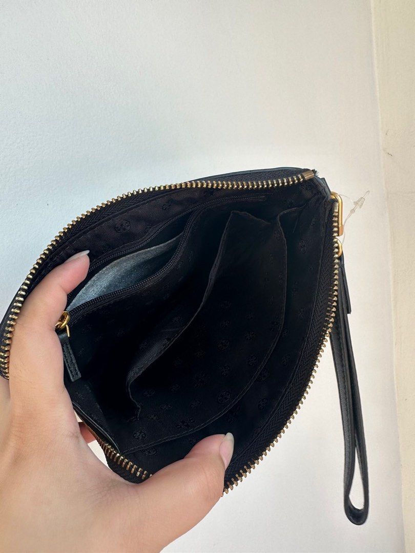 Tory Burch Lily Large Zip Pouch Women s Fashion Bags Wallets Clutches on Carousell