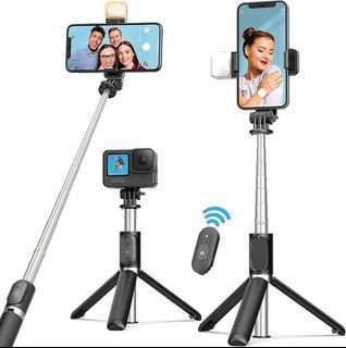 Tripod selfie stick with light / monopod / 4 in 1 selfie stick with bluetooth shutter button